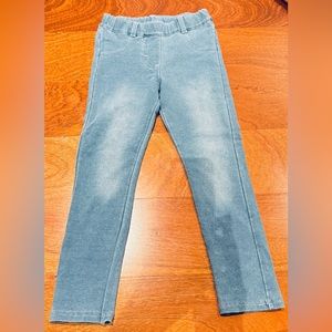 Boboli. Girls Blue Jeans/leggings size 4.